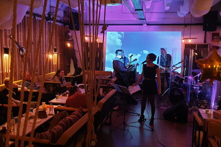 Музыкальный лаунж лофт