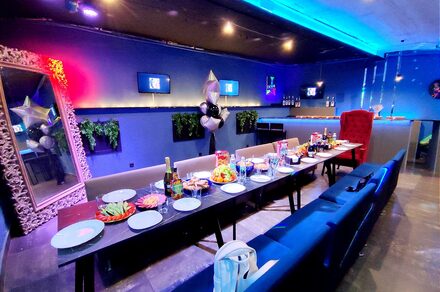 Лофт для проведения мероприятий с караоке в Казани