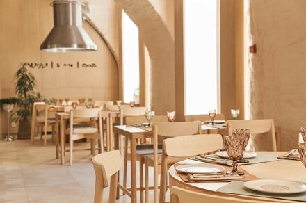 LAMB. Современный банкетный зал