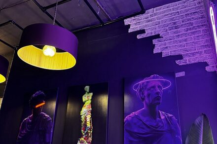 Gaz loft со сценой рядом с метро