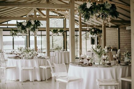 Банкетный зал в яхт-клубе "Родина"