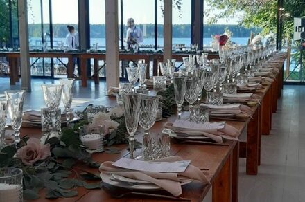 Банкетный зал в яхт-клубе "Родина"