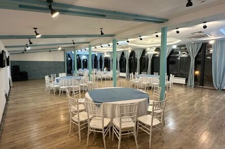 Риони. Банкетный зал с верандой