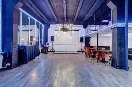 Loft Prostranstvo Huge