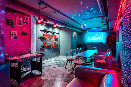 Оружейный лофт КАРБОН