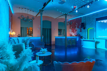 Лофт Мемфис. Зал в итальянском стиле