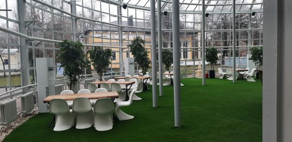 Пространство с купольным остеклением