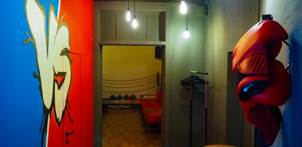 РИНГ. Лофт с дизайнерской мебелью