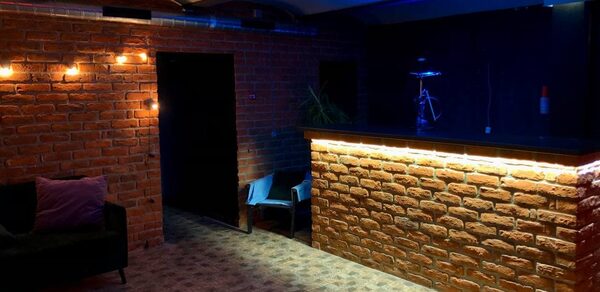 Авангардный лофт для вечеринок