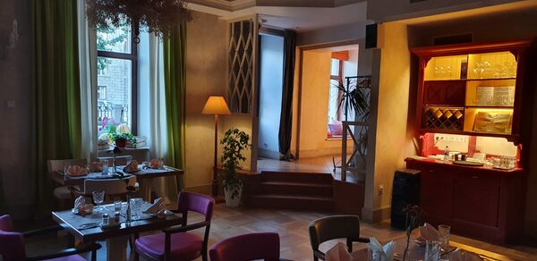 Romeo's Restaurant (Ромео'с Ресторан). Банкетный лофт