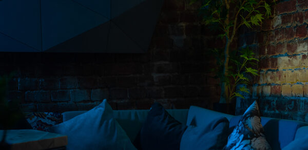 Уютное lounge-пространство с караоке