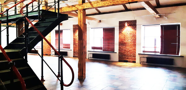 Просторный двухэтажный лофт