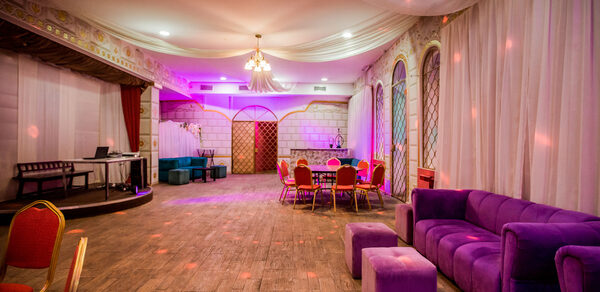 Стильный лофт для банкетов и вечеринок