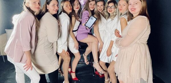 Poire Двухэтажный арт-лофт с панорамными окнами 