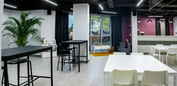 Лофт Ключи. Уютный лофт с яркими акцентами