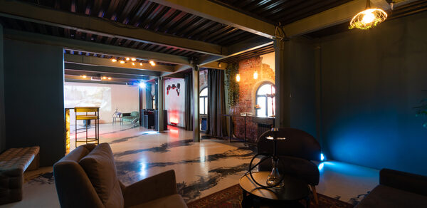 Стилизованный двухэтажный лофт