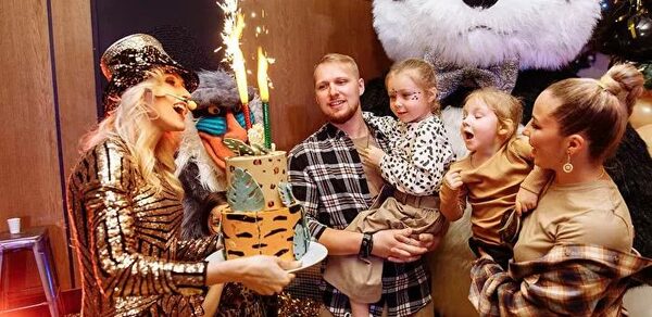 БРУСНИЦЫН ЛОФТ. Большой лофт на берегу залива