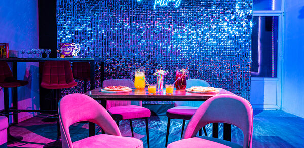 Rubin. Зал Disco Party с диско-шаром