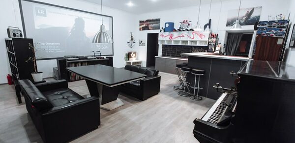 СМЕНА - скейтпарк культуры и отдыха