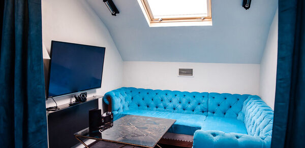 МЯТА LOUNGE Лаундж-мансарда