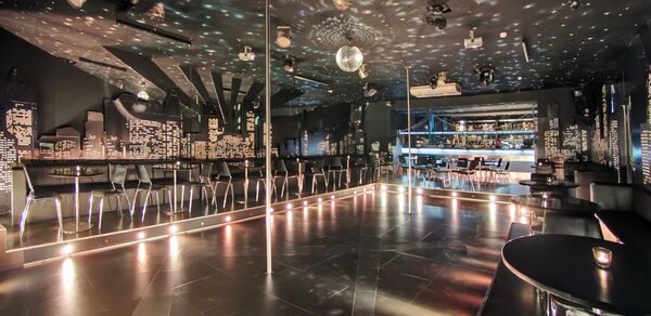 Развлекательный комплекс «Аризона» 