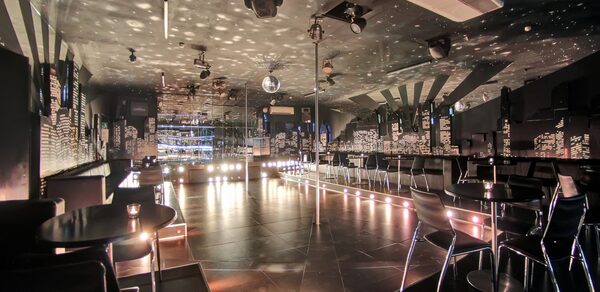 Развлекательный комплекс «Аризона» 