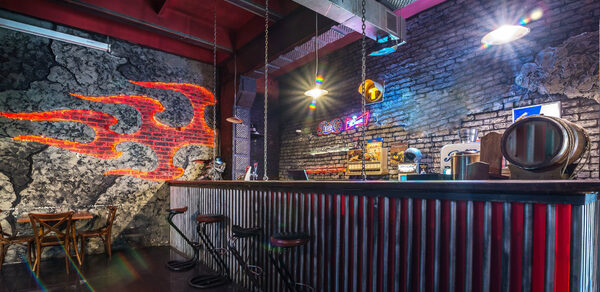 Брутальный лофт с барной стойкой