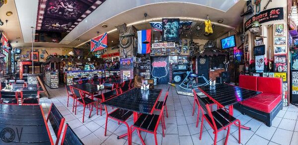 Брутальный лофт с барной стойкой