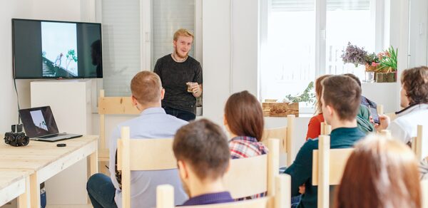 Cloud Nine. Арт-пространство на мансардном этаже