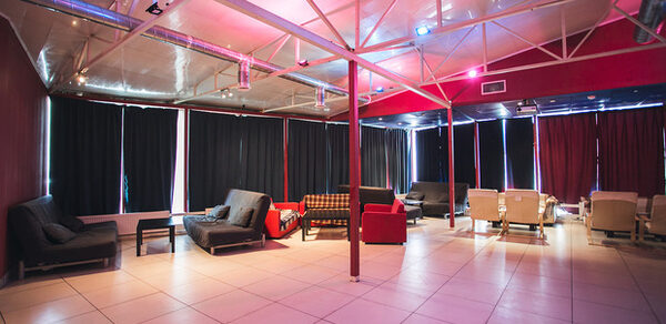 Cosmo lounge loft&smouke. Лофт с настольными играми в ТЦ