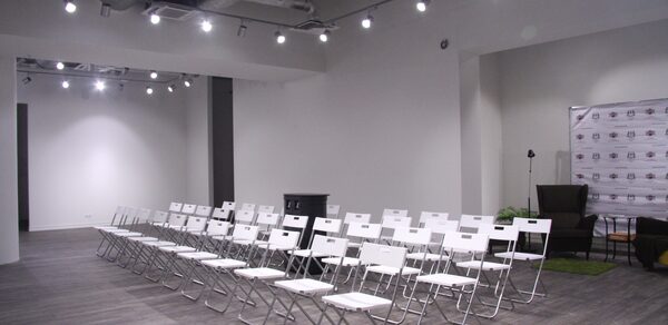 Белый тренинговый лофт