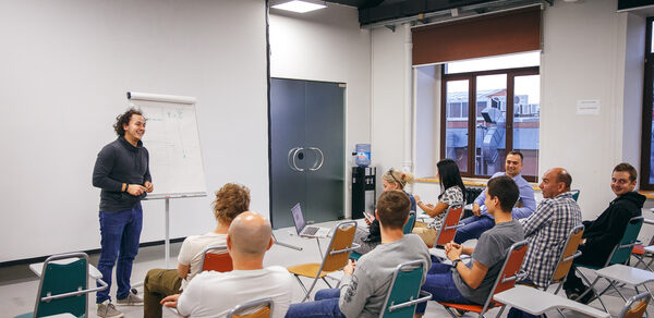 Deworkacy Красный Октябрь Тренинговое лофт-пространство 