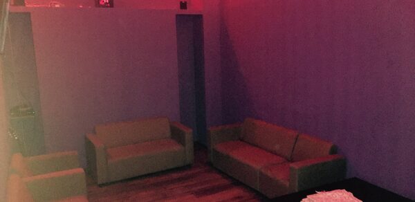 Андеграундный lounge-лофт