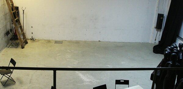 Белый арт-лофт