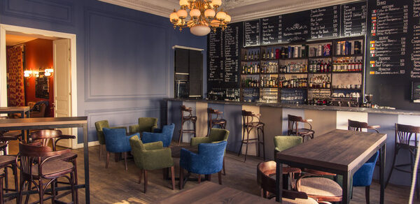 Commode. Лофт с высокими потолками