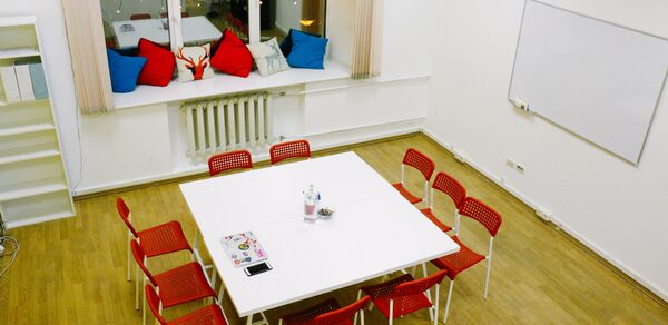 Moscow English Club Двухуровневый зал