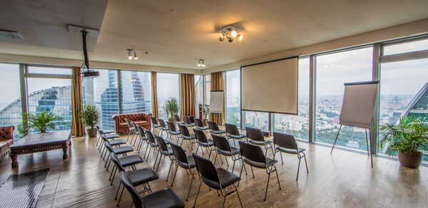 City-60(Сити-60). Пространство на 60 этаже с панорамным видом 