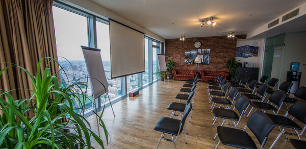 City-60(Сити-60). Пространство на 60 этаже с панорамным видом 