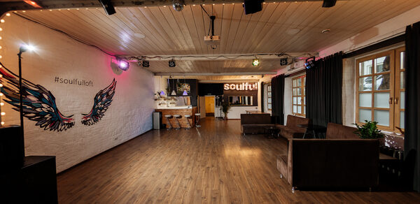 SOULFULLOFT Лофт с белыми стенами