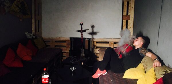 Oh, my deer! Кинозал в кальянном клубе