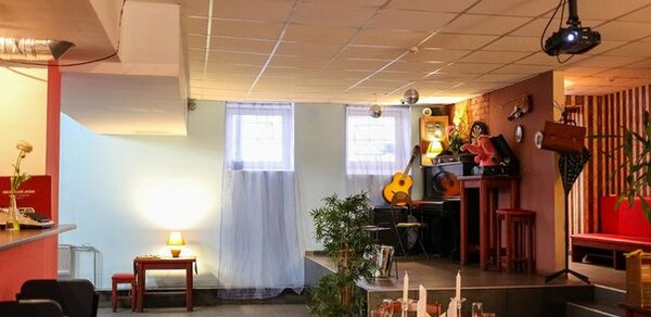 Кафе-бар под закрытие