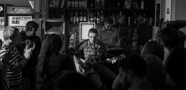 Бар под закрытие на Курской