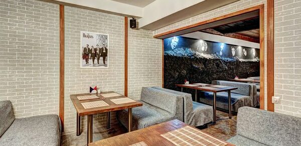 Лофт с баром для вечеринки