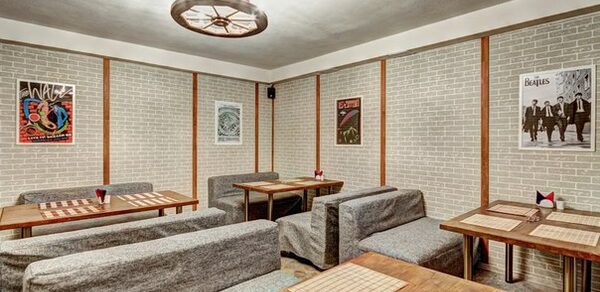 Лофт с баром для вечеринки