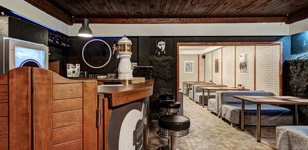 Лофт с баром для вечеринки