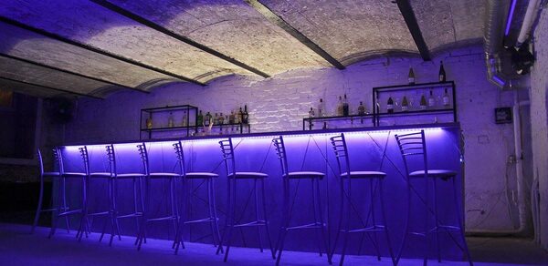 Лофт с барной стойкой