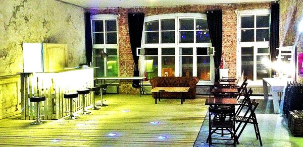 Лофт Фарфор. Лофт в здании 18 века