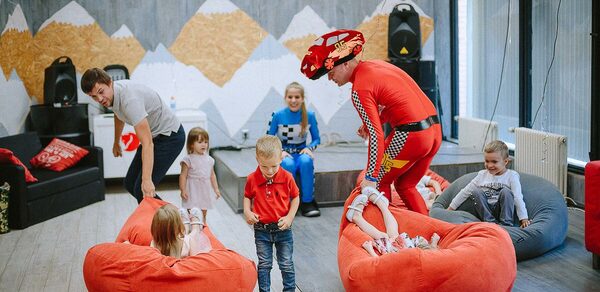 Стильный лофт в скандинавском стиле. Вход с улицы
