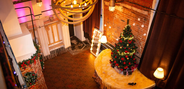 Лофт Аил Трёхуровневый кирпичный лофт