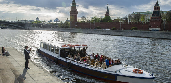 Теплоход Будь Готов